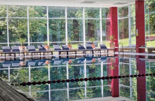 Goslar Hotel | Relax at CAREA Residenz Hotel Harzhöhe with Pool & Spa