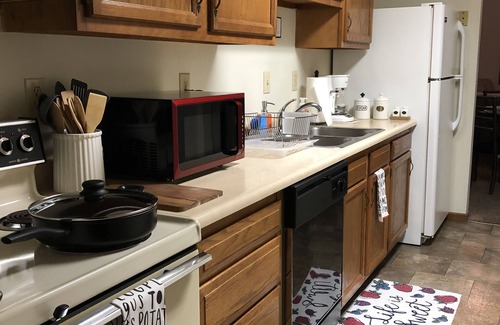 Wilmington Apartment | Ideal Carey Villa: 5 Min to W Equestrian Center & Spa