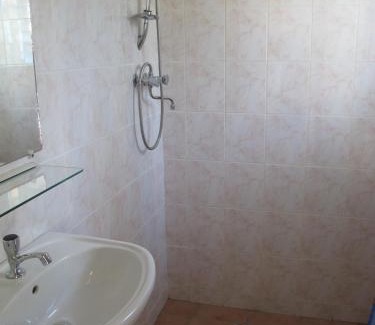 Tera Kora Apartment | Relaxing Caribbean Chillout Apartments with Pool & Hot Tub