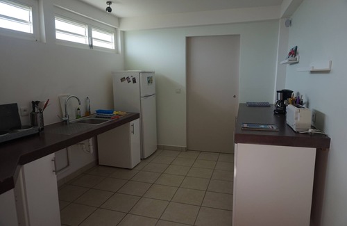 Port-Louis Apartment | Cozy Caribbean Creol Keys Studio - Steps from Beach & Shops