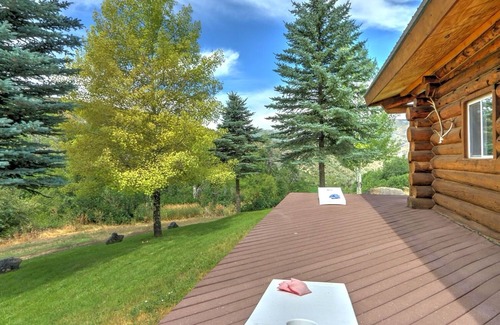 Glenwood Springs Cabin | Eco-Friendly MTN Cabin in Glenwood Canyon with Great Amenities