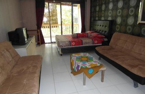 Carita Apartment | Relaxing Carita Beachside Condo with Oceanfront Bliss
