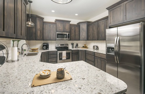 Loveland Condo | Discover Carl's Nest: Pet-Friendly Haven in Downtown Loveland