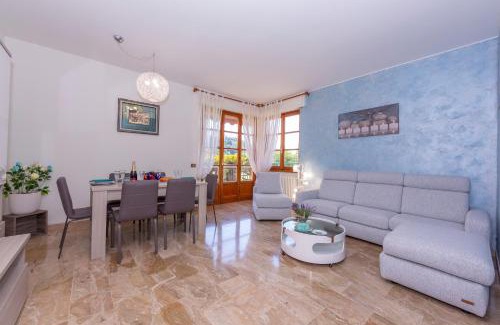 Carlazzo Apartment | Family-Friendly Carlazzo Sant' Agata with Pool Access