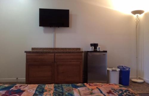 Borden-Carleton Bed & Breakfast | Cozy Carleton Motel & Coffee Shop with Breakfast Included