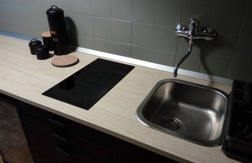 Ivrea House | Cozy Carlevè Room in Ivrea with Breakfast & Kitchen Access