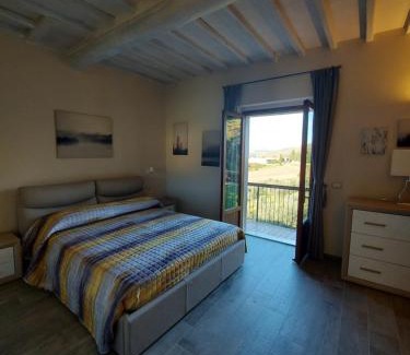 Gaiole in Chianti House | Discover Carlino Vacanze: Pet-Friendly Retreat with Pool