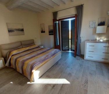 Gaiole in Chianti House | Discover Carlino Vacanze: Pet-Friendly Retreat with Pool