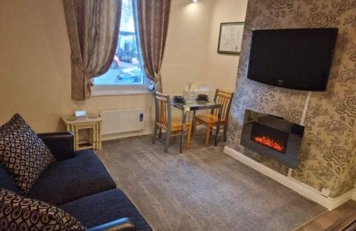 Carlisle House | Charming Victorian House in Carlisle City Centre - 4 Stars