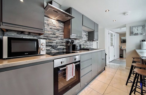 Londonderry House | Family-Friendly Carlisle Lodge Accommodating 6 Guests