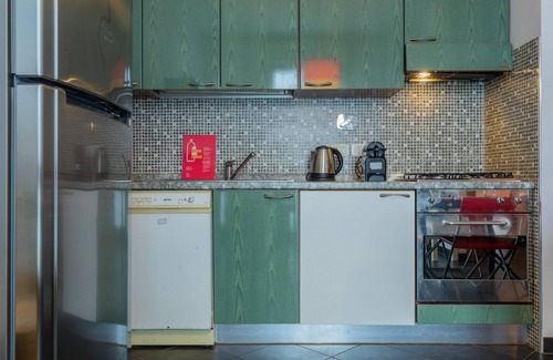 Borgo Dora Apartment | Discover Sui Tetti di Torino with Child-Friendly Amenities