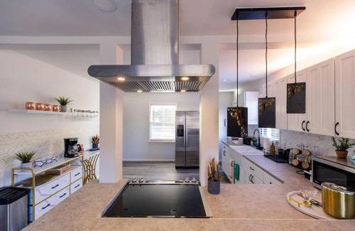 Valley Springs House | Pet-Friendly Carloover Vista: Your Mountain Escape Awaits