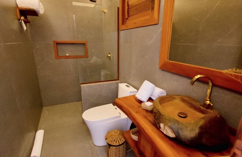 Taiba Hotel | Experience Carlore Hotel: Pet Friendly with Ocean Views