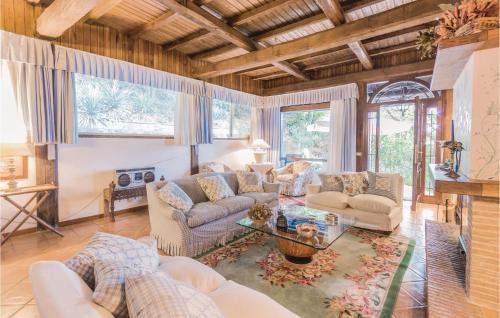 Grottaferrata House | Family-Friendly Carlotta: Relax by the Pool with 4 Stars