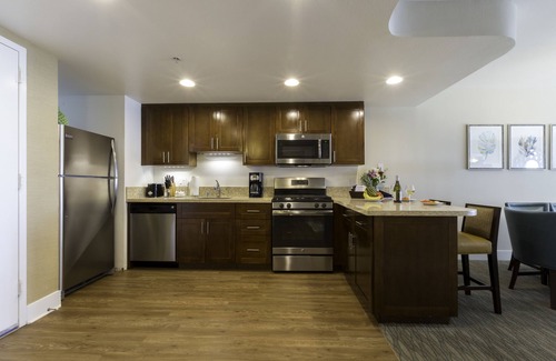 Carlsbad Hotel | Oceanfront Escape at Carlsbad Seapointe Resort