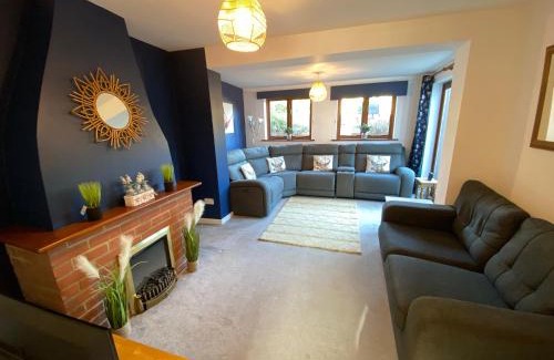 Little Glemham House | Discover Carlton Cottage: Ideal Retreat Near Ipswich & Southwold