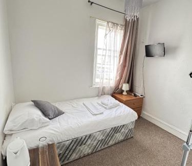 Eastbourne Seafront Hotel | Family-Friendly Stay at Carlton Court Hotel Eastbourne