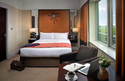 Tyrrelstown Hotel | Discover Carlton Hotel Blanchardstown: Family-Friendly Retreat
