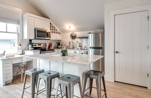 Eufaula Apartment | Cozy Carlton Landing Loft on Boardwalk with Ocean Views