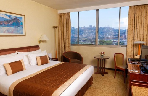 Antananarivo Avaradrano Hotel | Elegant Carlton Madagascar: Oceanfront with Spa & Pool