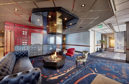 Spijkenisse Hotel | Discover Comfort at Carlton Oasis Hotel with Pool & Spa