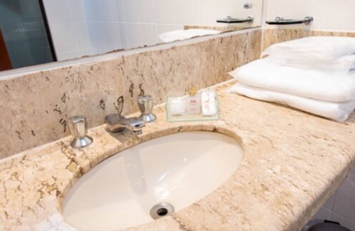 Regiao Urbana Homogenea IX Hotel | Discover Carlton Plaza Poços de Caldas – Rated 8.8/10!