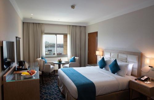 Al Rigga Hotel | Relaxing Oasis at Carlton Tower Hotel with Oceanfront Views