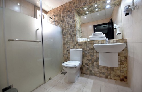 Kuwait City Hotel | Discover Carlton Tower Hotel Kuwait with Family-Friendly Amenities