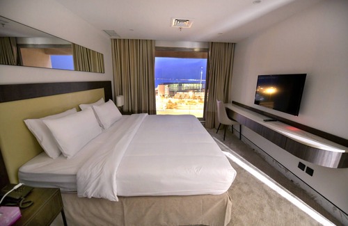 Kuwait City Hotel | Discover Carlton Tower Hotel Kuwait with Family-Friendly Amenities