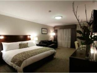 Wagga Wagga Apartment | Discover Carlyle Suites & Apartments: Family-Friendly Retreat