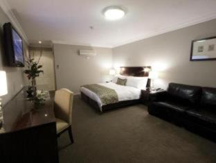 Wagga Wagga Apartment | Discover Carlyle Suites & Apartments: Family-Friendly Retreat