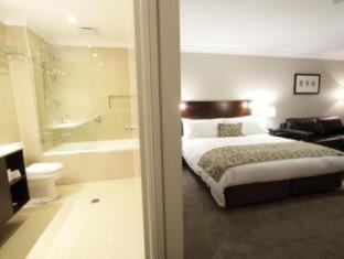Wagga Wagga Apartment | Discover Carlyle Suites & Apartments: Family-Friendly Retreat