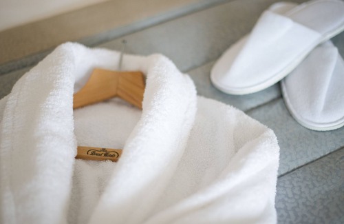 Carlyon Bay Hotel | Relaxing Retreat at Carlyon Bay Hotel - 4-Star Comfort