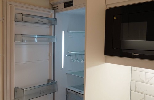 The Liberties Apartment | Carman's Rooms - Jameson Suite