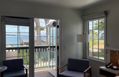 Golden Rectangle Hotel | Discover Carmel Beach Hotel: Spa, Dining & Family Amenities