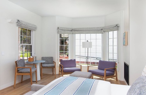 Golden Rectangle Hotel | Discover Carmel Beach Hotel: Spa, Dining & Family Amenities