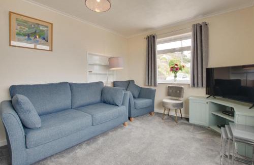 Sennen Cove Apartment | Family-Friendly Retreat at Carn Base with Pet Amenities