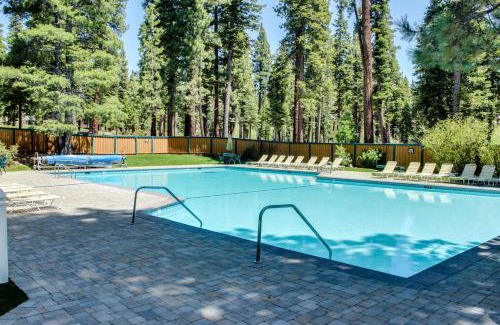 Carnelian Woods Apartment | Relax at Carnelian Woods Sanctuary with Pool and Hot Tub