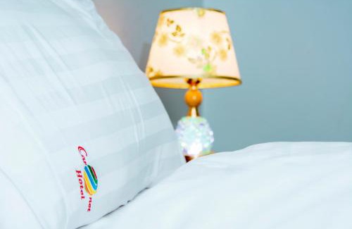 Nakaseke House | CarNet Hotel