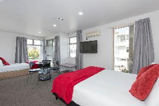 Takapuna Hotel | Stay at Carnmore Hotel Takapuna - Family-Friendly Retreat