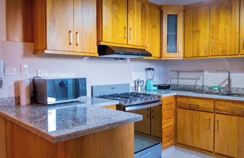 Santiago de los Caballeros Apartment | Mountain View Retreat: Family-Friendly Getaway Awaiting You