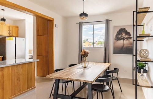 Santiago de los Caballeros Apartment | Mountain View Retreat: Family-Friendly Getaway Awaiting You