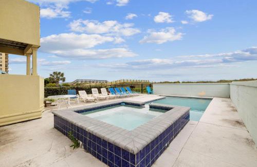 Crescent Beach House | Cozy Carolina Cottage with Oceanfront Views and Pool