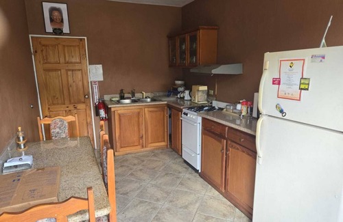 Maraval Apartment | Carolyn's View has a full apartment and four double occupancy rooms.