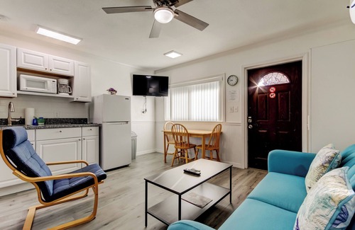 Seminole Hotel | Cozy Studio Efficiency Steps from Pristine White Beach