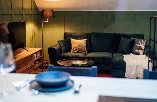 Odorheiu Secuiesc Apartment | Guest Rated 10/10 Carpathian Loft with Private Parking