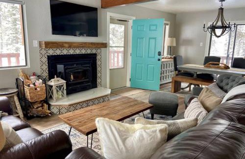 Red River House | Experience Carpe de Inn: Family-Friendly Retreat Rated 9.8