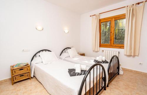 Media Luna Villa | Unforgettable Stays at Carpe Diem - 4-Star Family Retreat