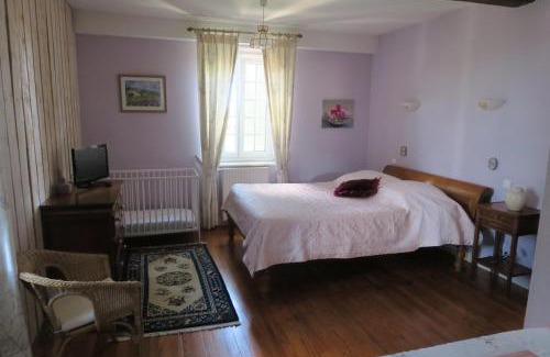 Soucieu-en-Jarrest House | Experience Carpe Diem: Oceanfront Bliss Awaits You