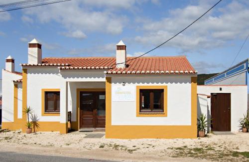 Carrapateira Apartment | Pet-Friendly Carrapateiramar Guest House with Ocean Views